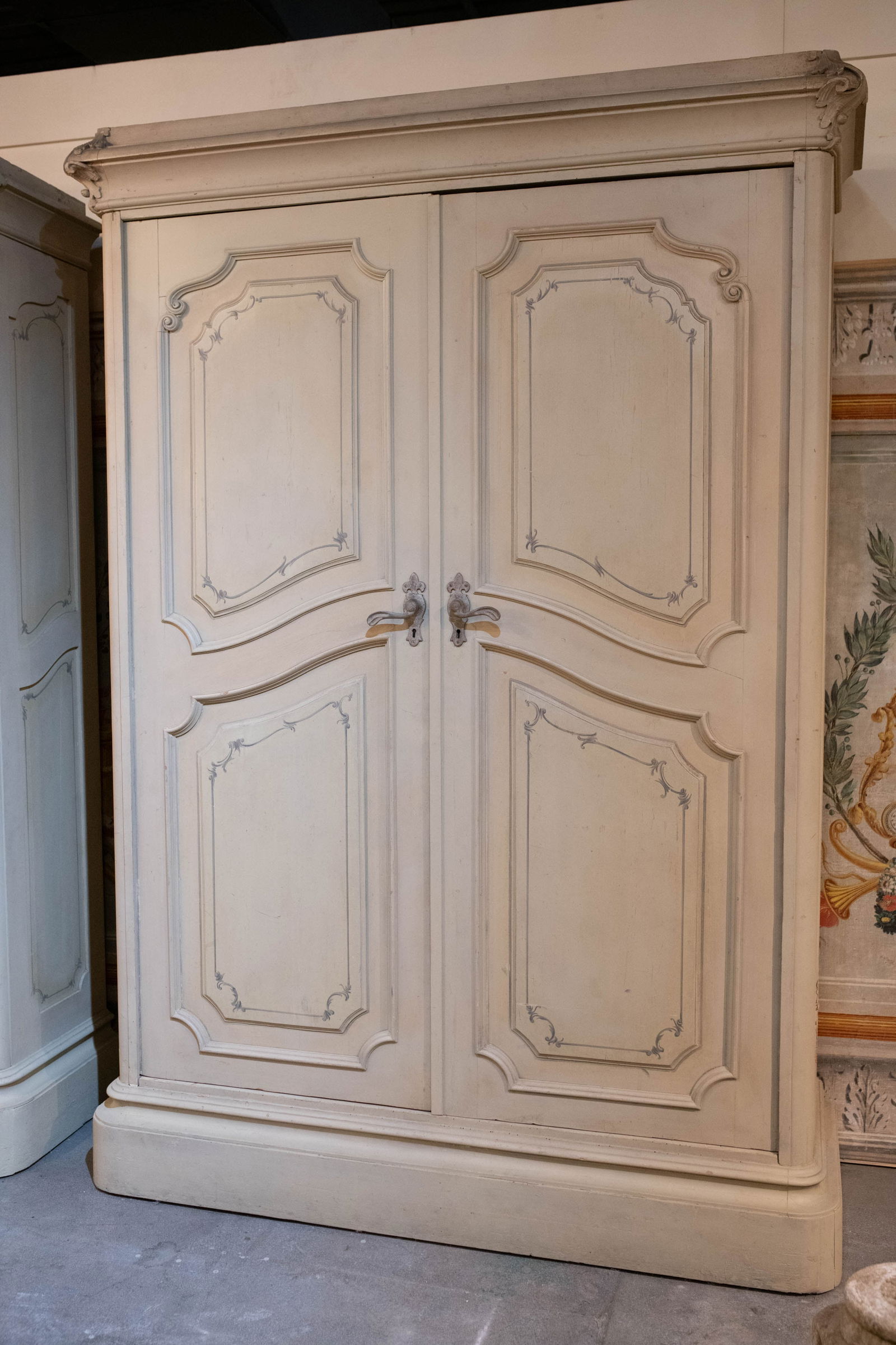 Flemish Paint Decorated Wardrobe (1 of 6)