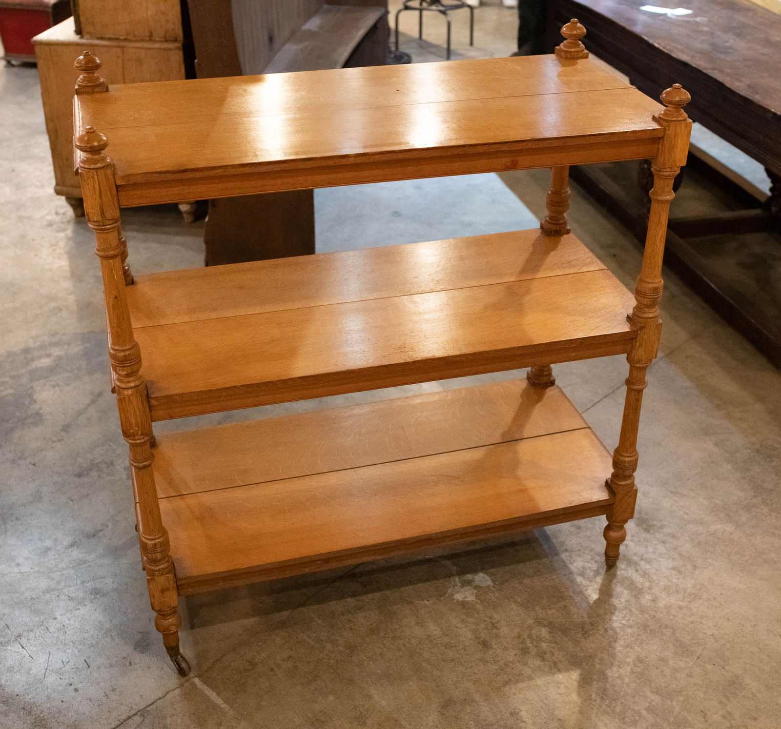 English Oak 3 Tier Trolley (1 of 5)