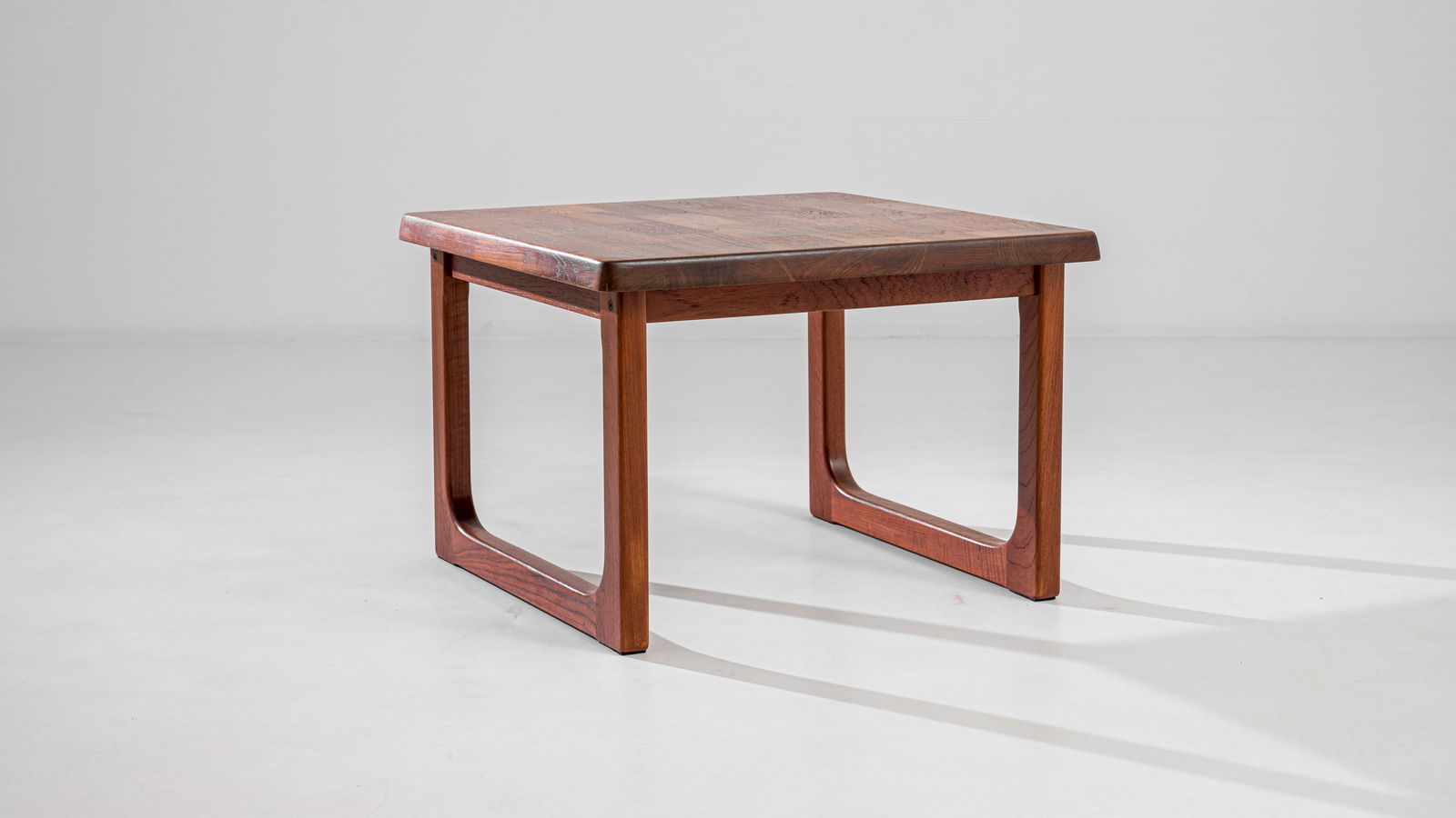 MCM Danish Modern Side Table (1 of 4)