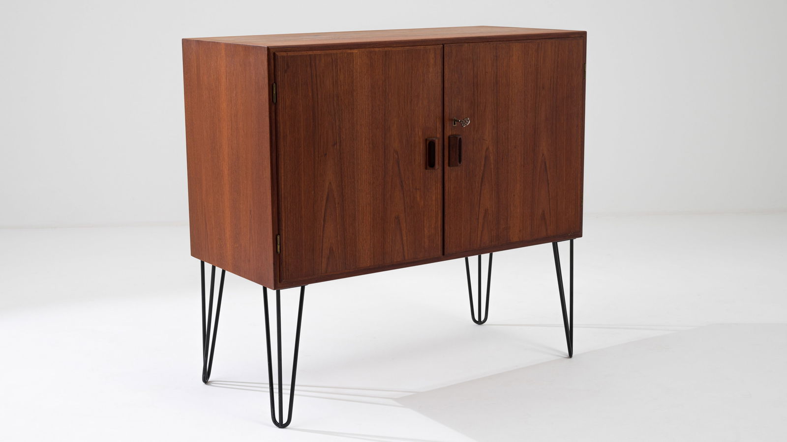 MCM Hairpin Credenza Cabinet (1 of 9)