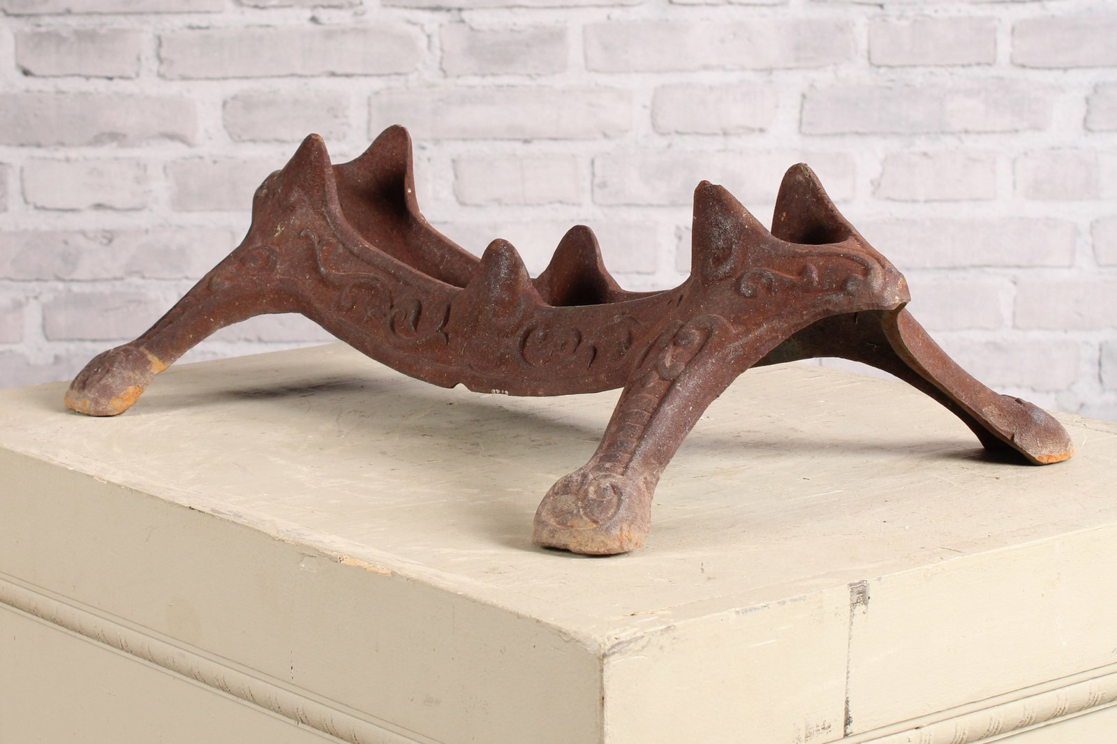 Victorian Style Cast Iron Bike Stand, Wheel Cradle: Victorian style cast iron bike stand. Size: 6"T x 20"L x 13"W