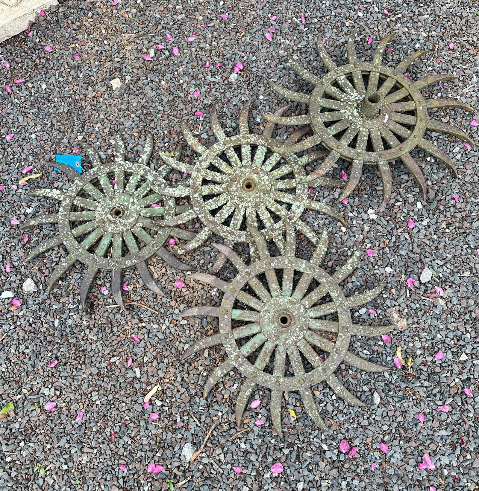 Set Of 4 Metal Flowers, Found Object Sculpture (1 of 4)