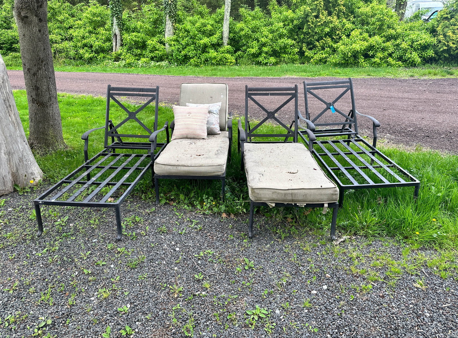 Four Patio Lounge Chairs (1 of 6)