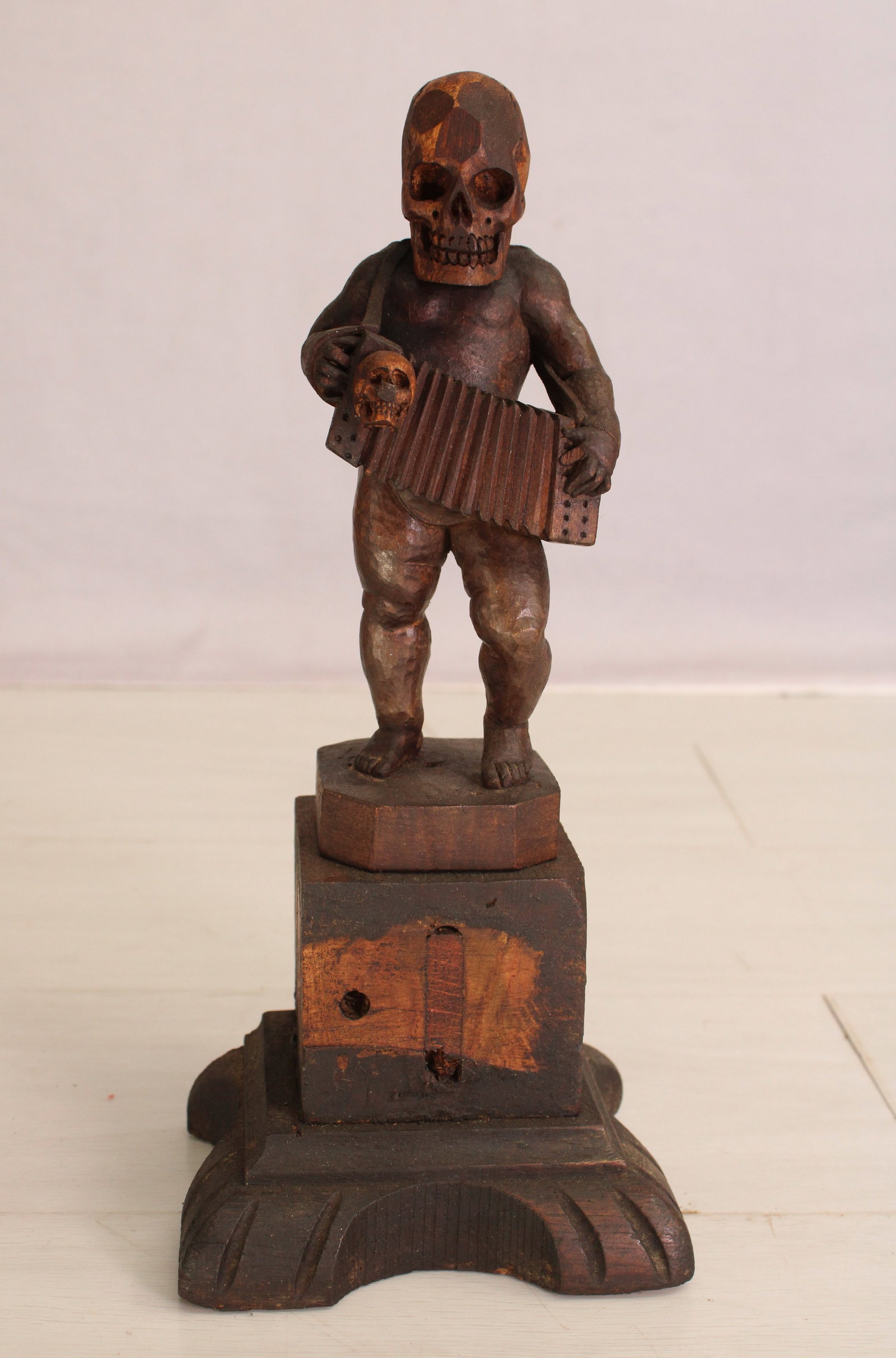 Demon Playing Accordion, Cabinet Statue (1 of 6)