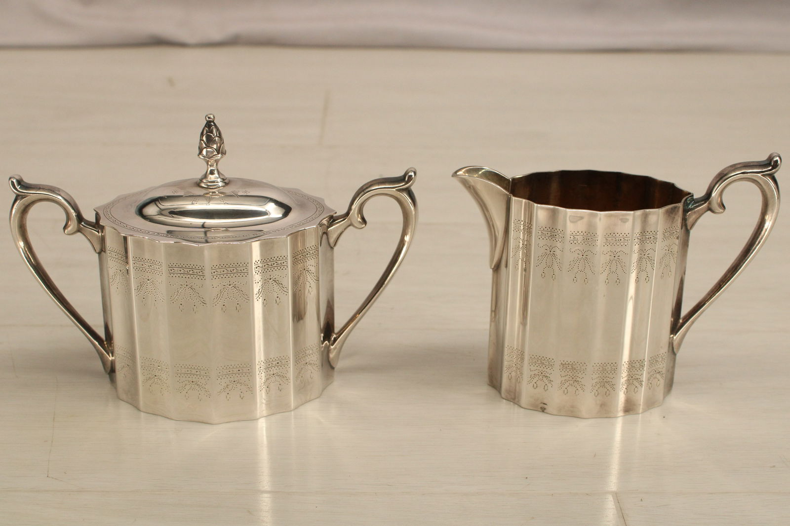Sterling silver sugar and creamer set, stamped on  Bottom, made by Lunt Silversmithes. Size: 5"T x (1 of 9)