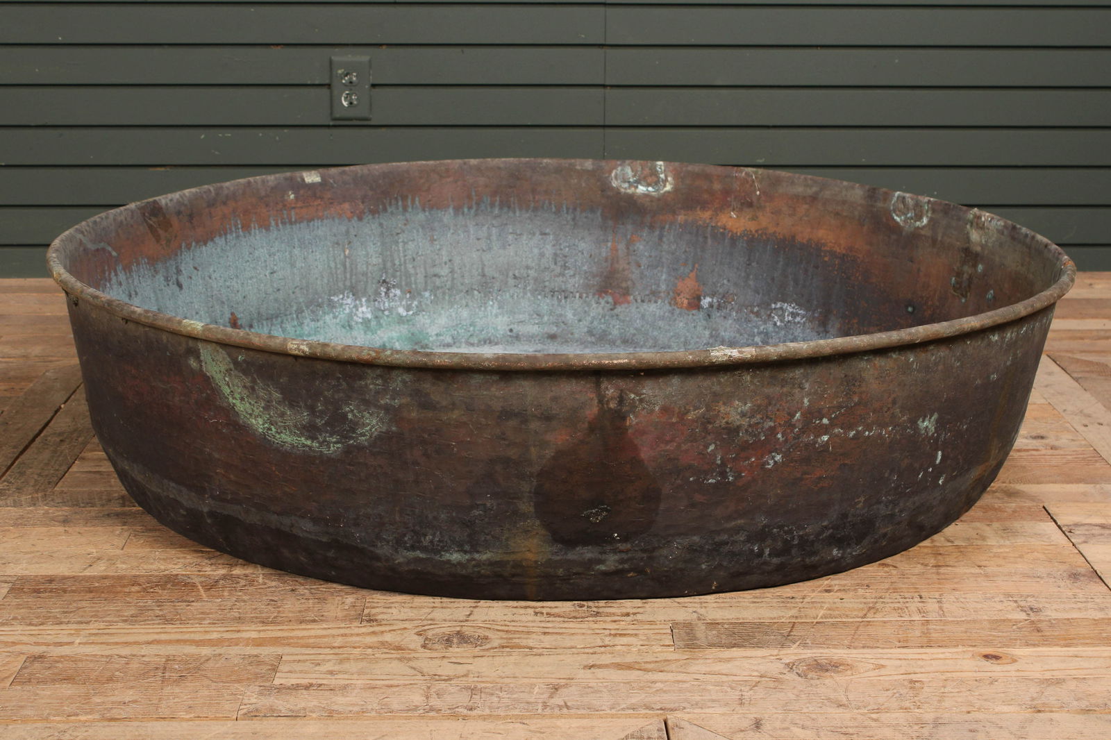 Great Scale Copper Pan, Garden Vessel (1 of 8)