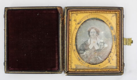 Daguerreotype of Victorian Woman