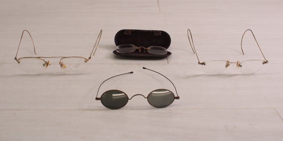 Collection Antique Spectacles, Pince Nez