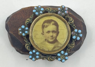 Victorian Portrait Brooch