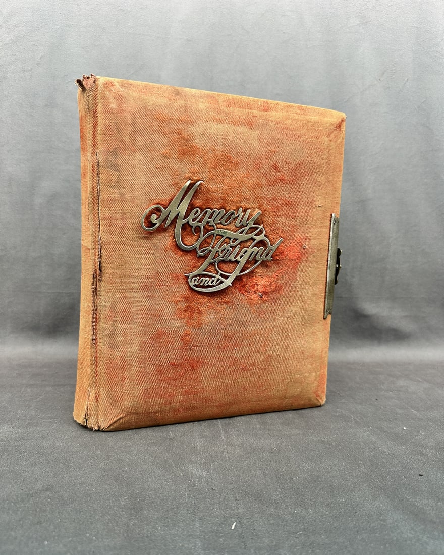 Large Victorian Album Filled With Photos (1 of 9)