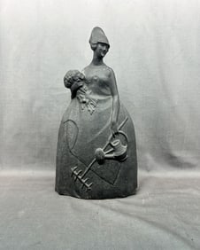 Mary Quite Contrary Doorstop, Bloody Mary