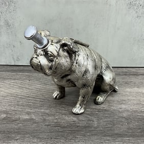 White Bronze Bulldog Form Table Lighter