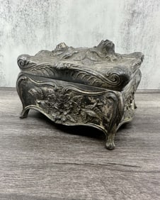 Early 20th C Jewelry Casket