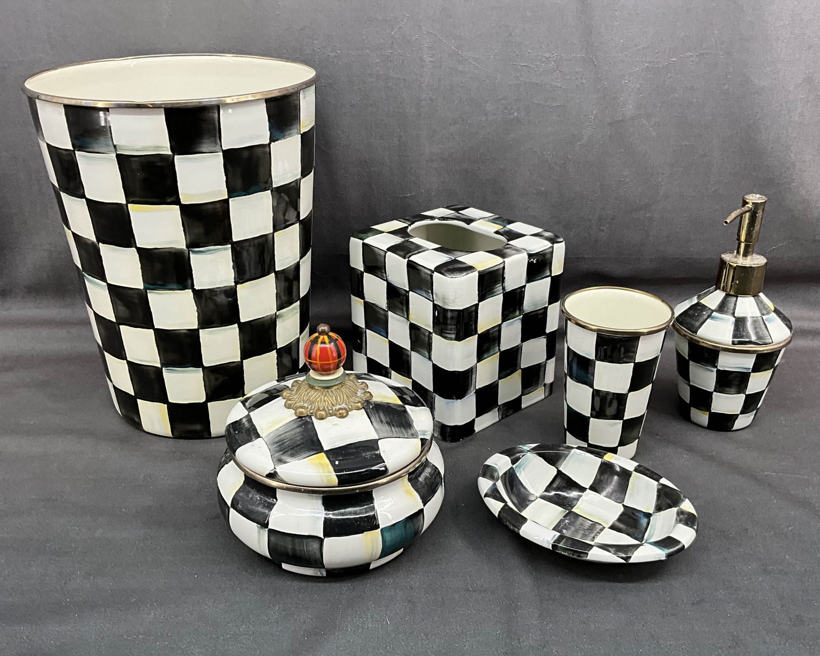 Mackenzie Childs Vanity Suite (1 of 9)