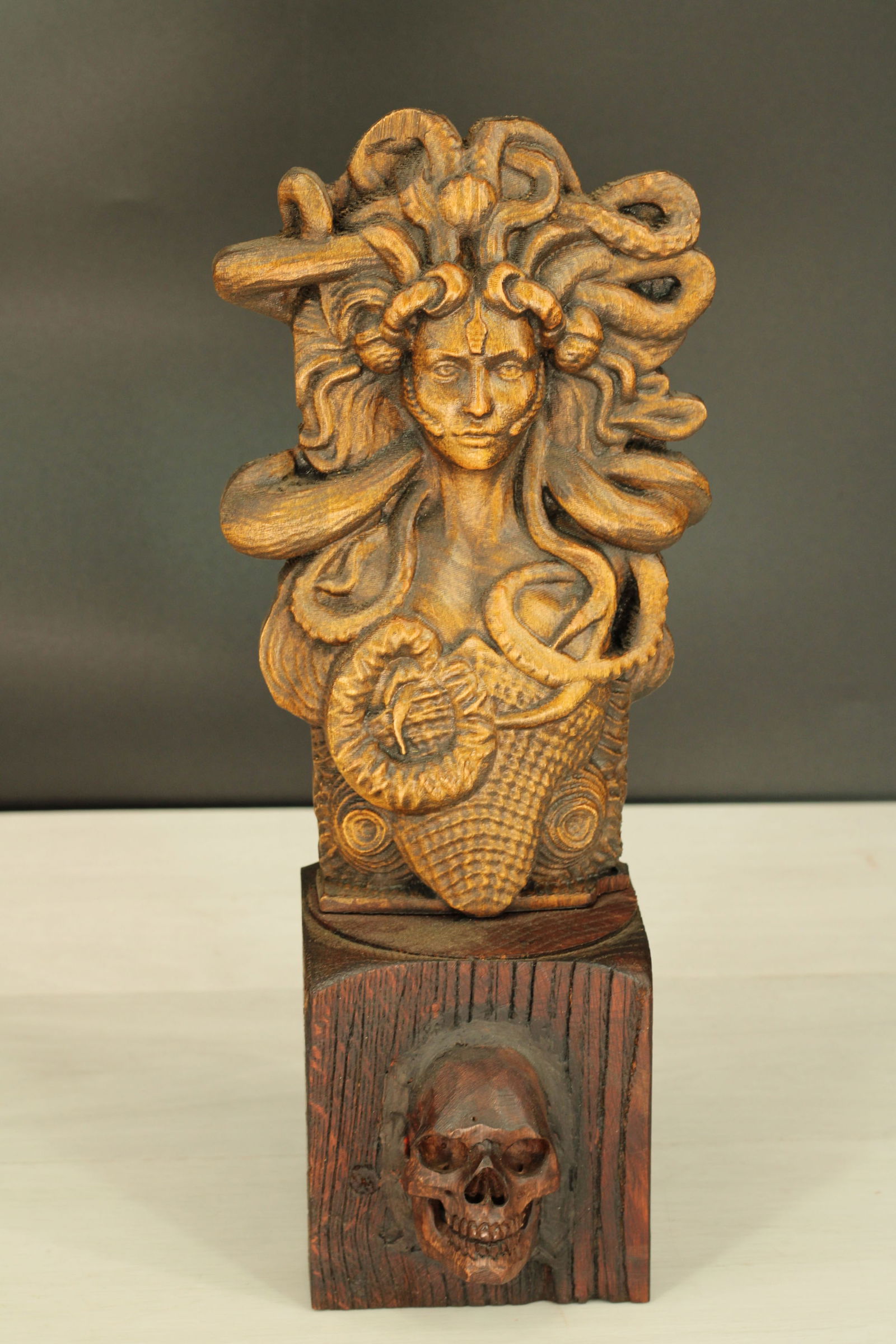 Medusa Fetish, Cabinet Statue (1 of 9)
