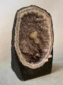 Amethyst Tower, Geode