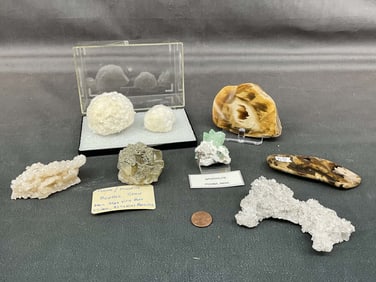 Okenite, Apophyllite, Quartz
