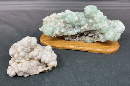 Apophyllite & Stillbite, Grey Druzy