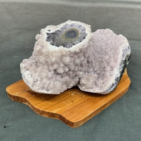 Amethyst With Polished Eye