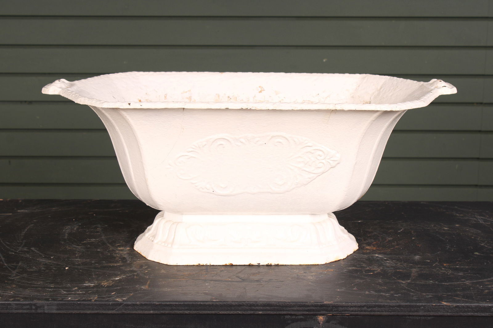 Octagonal Cast Iron Planter (1 of 6)