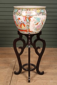 Vintage Chinese Rose Medallion Fish Bowl Planter