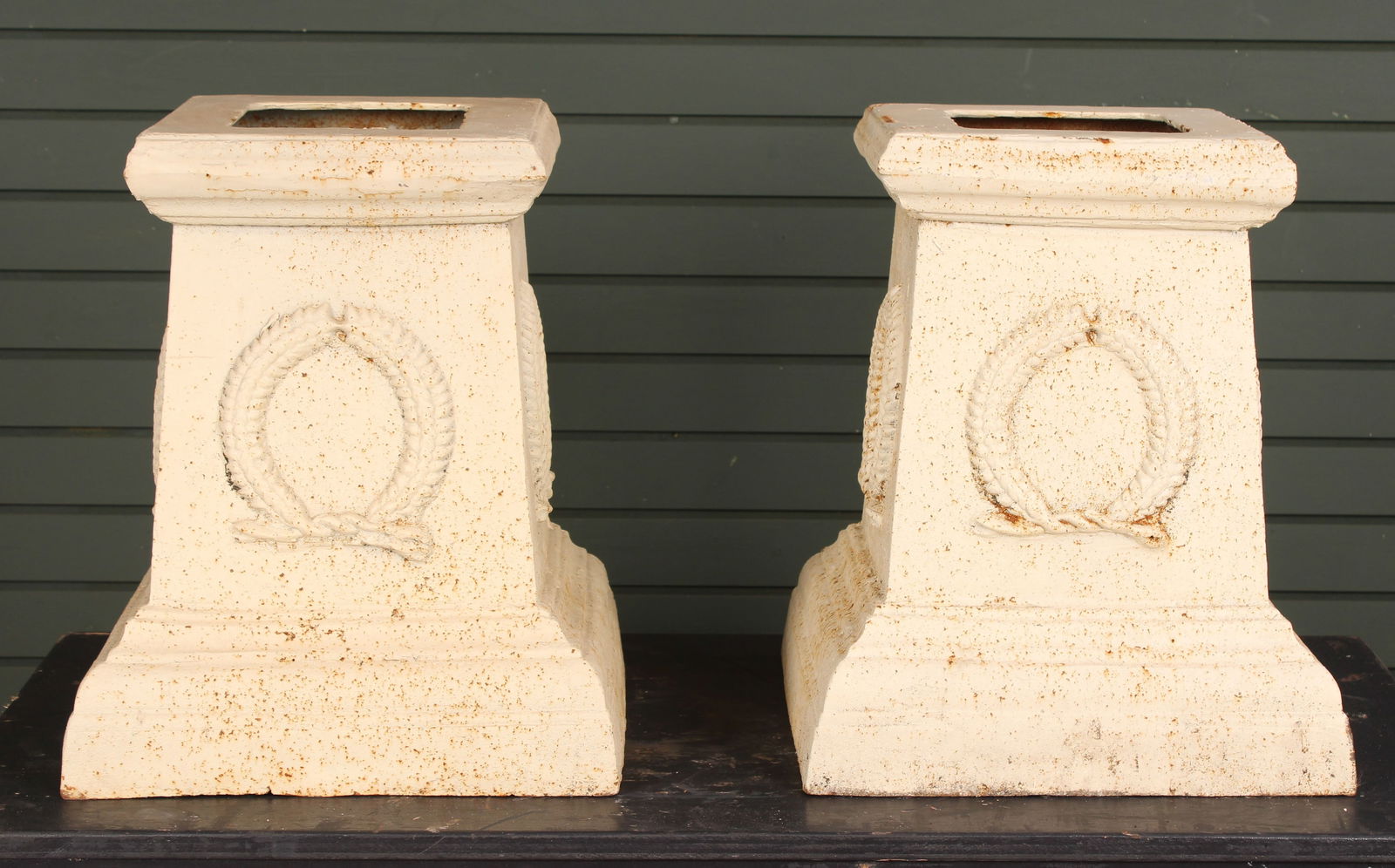 Pair Cast Iron Bases, Pedestals, Garden Decor (1 of 8)