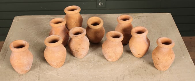 10 Terracotta Pots