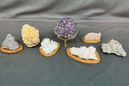 Dolamite, Apophyllite, Stillbite