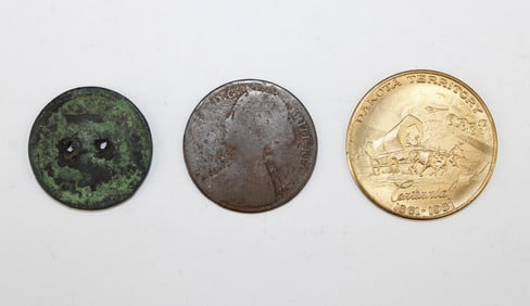 Three coins, Button, Token, Bauble