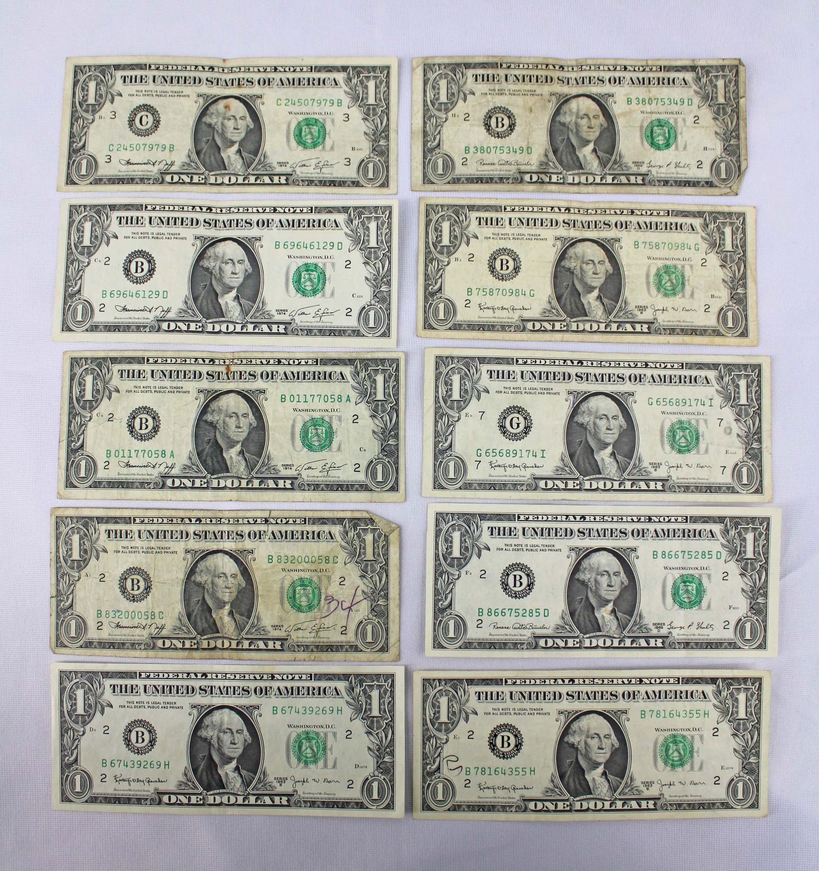 (10) Misc. U.S. Currency One Dollar Bills (1 of 9)