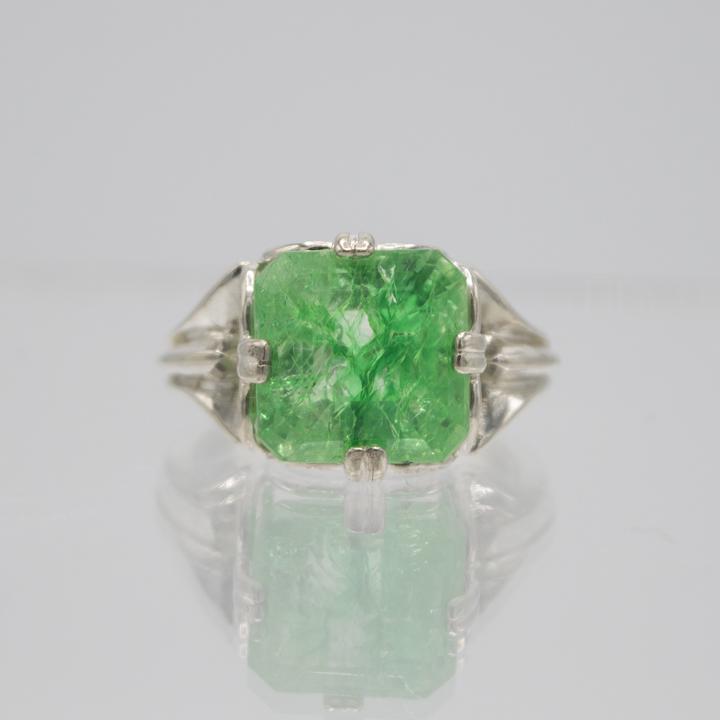 Beautiful 9.67ct Certified Natural Emerald Ring: BEAUTIFUL 10.32 CT CERTIFIED NATURAL EMERALD RING. MOUNTED IN SOLID .925 STERLING SILVER SIZE 8. THIS LARGE EMERALD IS A FINE EMERALD CUT MEASURING 11.55 x 11.54 x 9.40 mm. TREATED TO ENHANCE COLOR. P