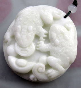 Jade 280cts of Real Jade Two Fortune Toad Frogs Coin Yuanbao Money Amulet: Size: 50mm x 45mm This Hand Carved jade has the image of Two Fortune Toad Frogs Coin Yuanbao Money. In Asia Mythology, Toad Frogs. Three legged toad, also called as Money Frog, is said to bring wealth