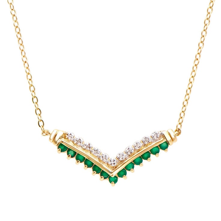 Plated 18KT Yellow Gold 0.59cts Green Agate and Diamond Necklace: One Plated 18KT Yellow Gold 0.59cts Green Agate and Diamonds Necklaces 18 in. (13) Green Agate stones with a total weight of 0.5cts. (11) diamonds with a total of 0.09cts with a color of H-I and clari