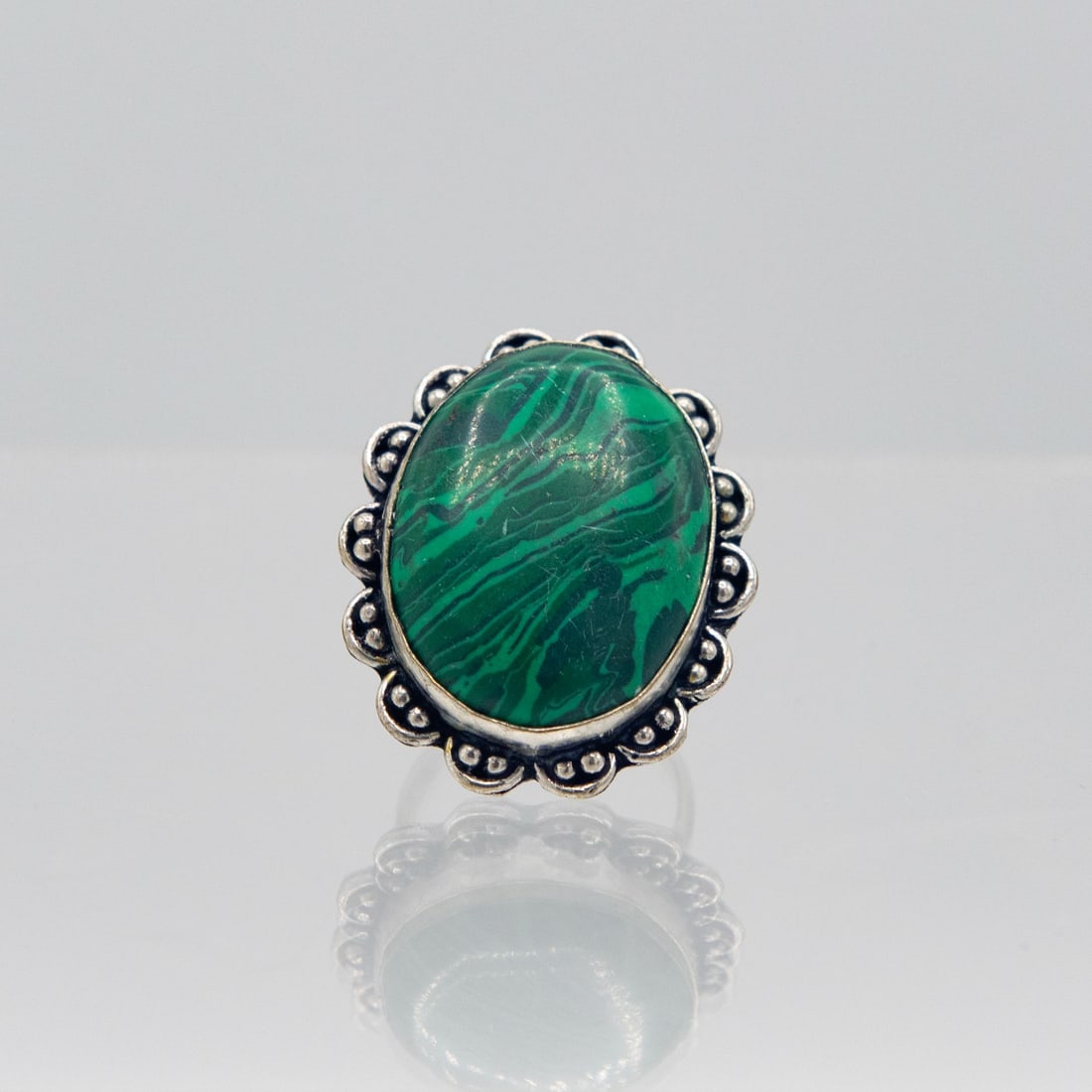 Pretty Natural 36.25 Ct Malachite Ring (1 of 3)