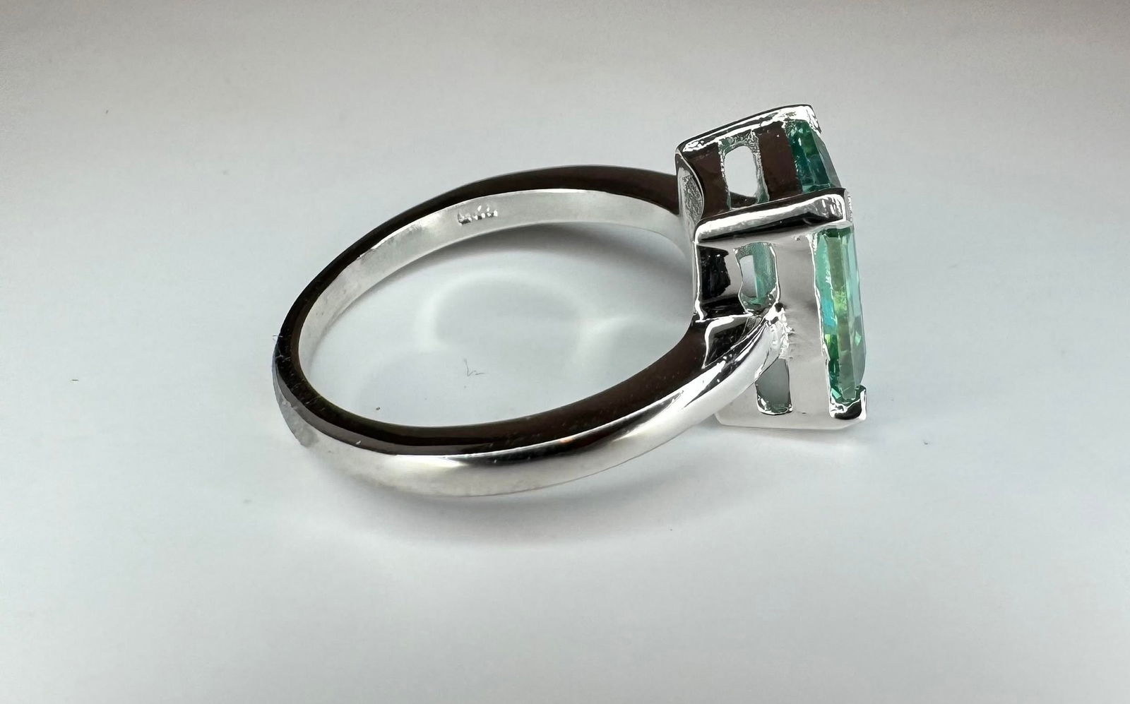 Dazzling 5.75 Ct Aqua Blue Fire Moissanite Ring - 2