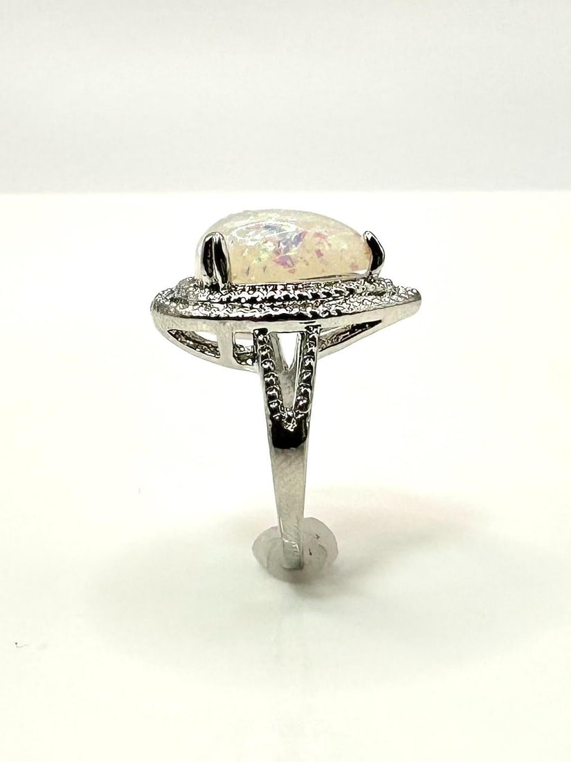 Amazing 4.5 Ct Simulated Color Play Rainbow Opal Ring - 2