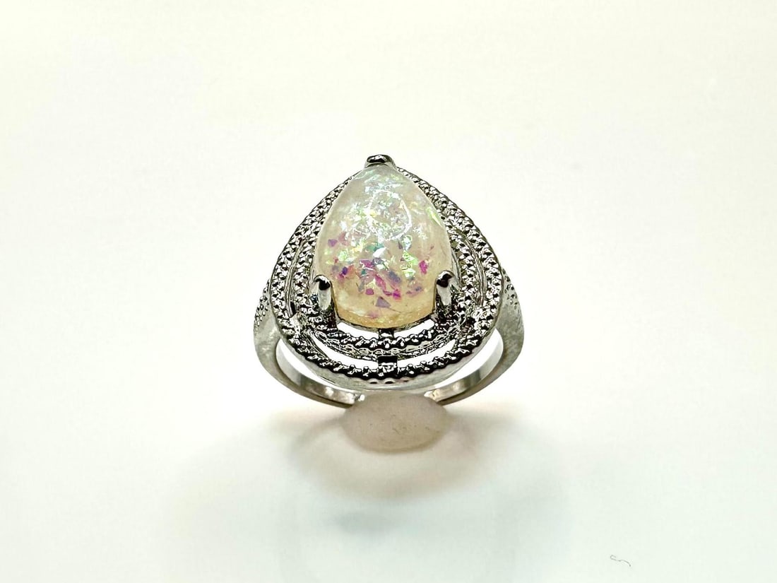 Amazing 4.5 Ct Simulated Color Play Rainbow Opal Ring - 7