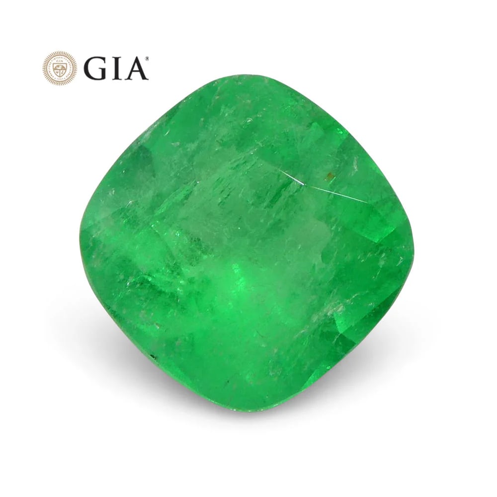 Pretty 1.18 Ct GIA Certified Natural Emerald (1 of 5)