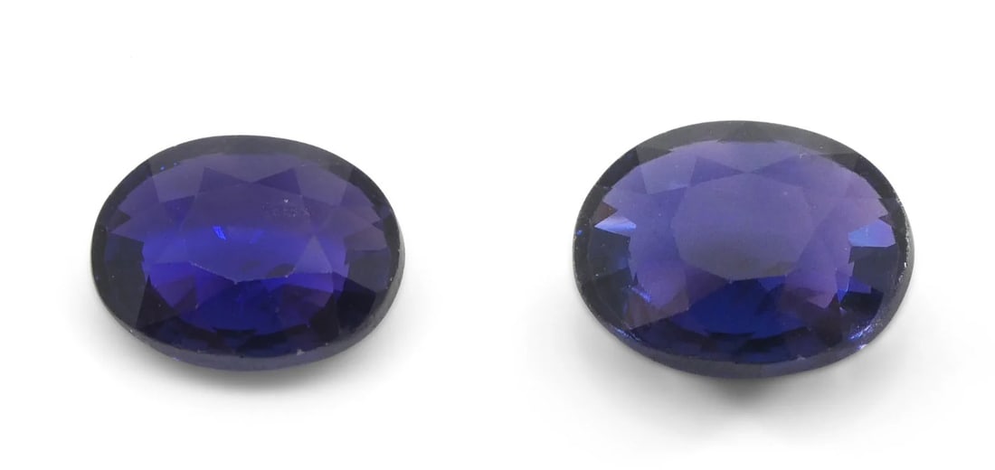 Unique 2.17 Ct IGI Certified Natural Sapphire (1 of 5)