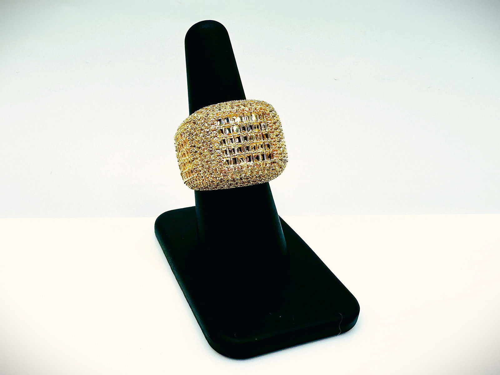 Mens 14 Kt Yellow Gold Plate 5.85 Cttw Simulated Diamond Ring (1 of 10)