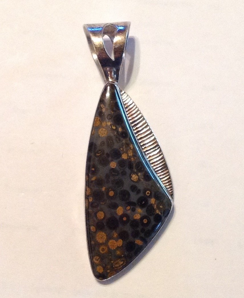 Native American Jay King Sterling gemstone pendant. S. (1 of 5)