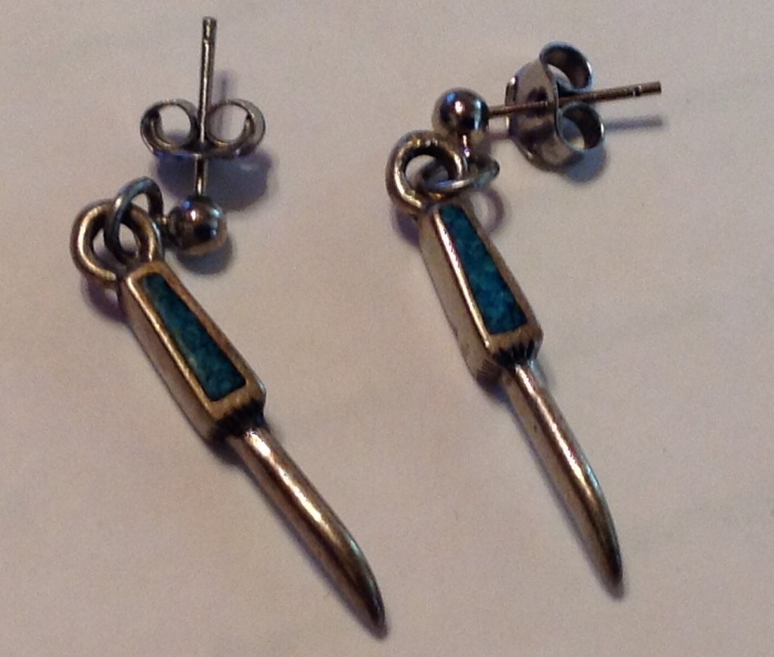 Estate vintage Sterling bear claw turquoise earrings (1 of 4)