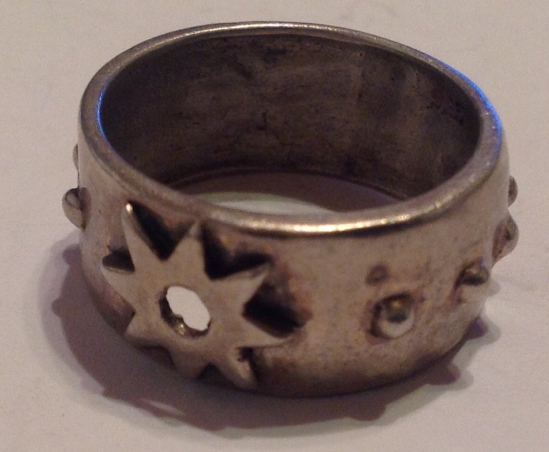 Estate antique Sterling Old unique concho ring (1 of 3)