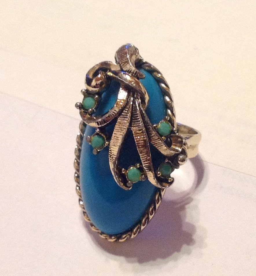 Estate vintage gold tone faux turquoise statement ring (1 of 4)