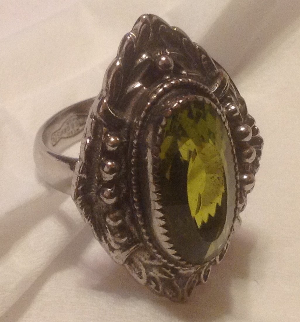 Estate vintage Whiting Davis & Co. Large ring (1 of 4)