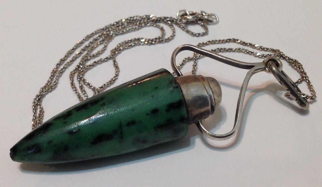 Estate vintage Sterling moonstone drop pendant necklace: Estate items. Marked. 925 on clasp. Tested. . . 16.4 grams. Moonstone cabochon, unsure ofThe green stone.