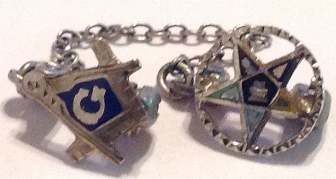 Estate vintage 14k white gold Masonic lapel pin (1 of 4)