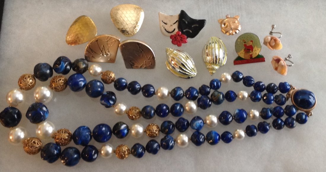 Estate lot of drawer assorted jewelry (1 of 5)