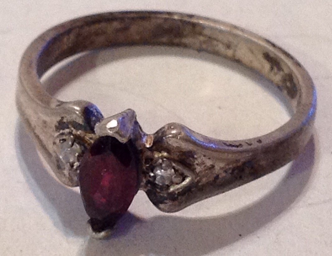Estate vintage sterling silver ruby solitaire ring  (R) (1 of 4)