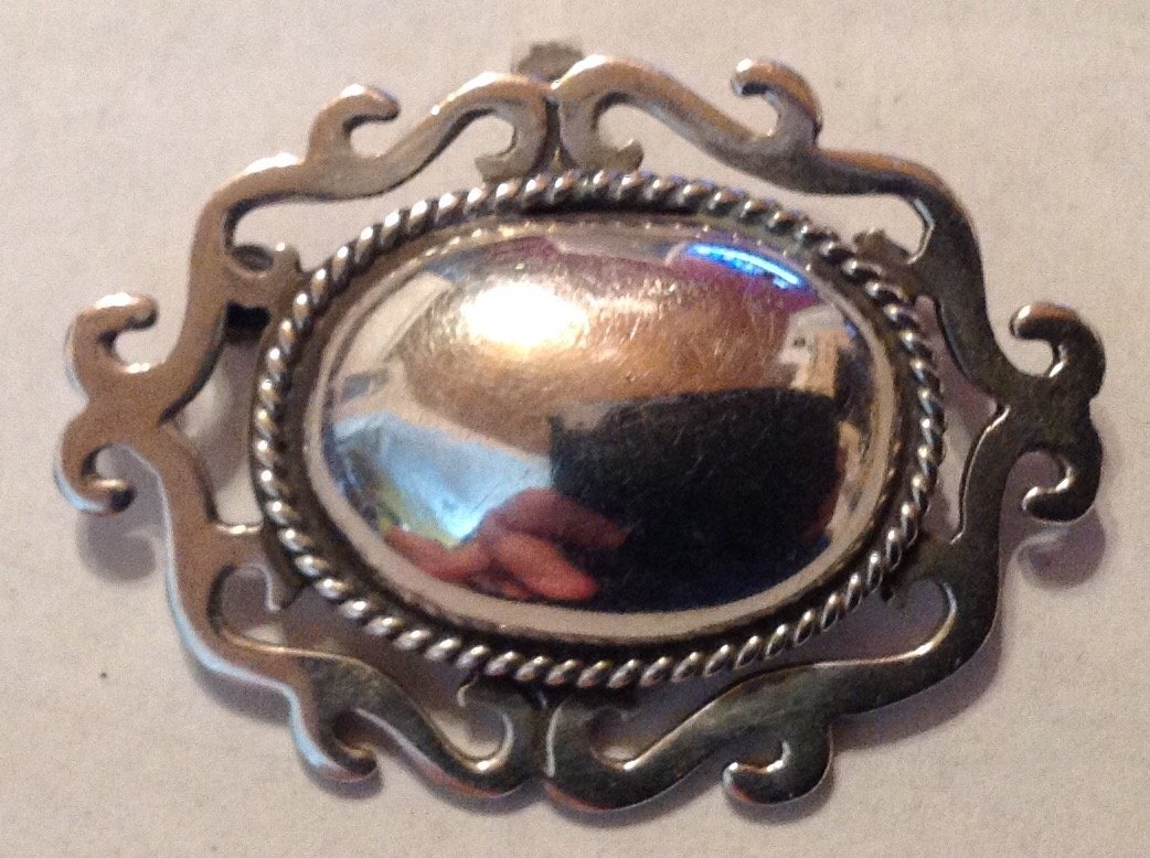 Estate Sterling silver Mexico scroll large brooch (R) (1 of 3)